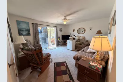 1640 Juno Tr #205B, Astor, FL 32102 - Photo 9