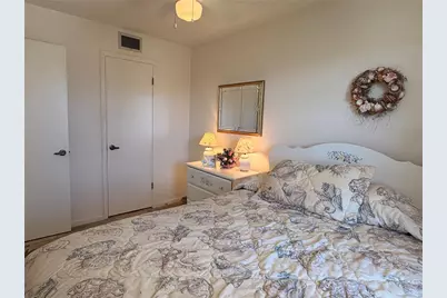 1640 Juno Tr #205B, Astor, FL 32102 - Photo 19
