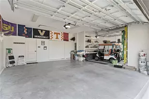 8715 SE 176th Lowndes Pl, The Villages, FL 32162 - Photo 45