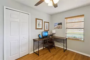 27627 Lois Dr, Tavares, FL 32778 - Photo 29