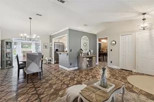 27627 Lois Dr, Tavares, FL 32778 - Photo 7