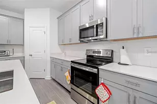 9715 Introduction Wy, Orlando, FL 32832 - Photo 3