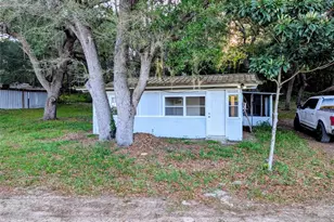 17247 SE 284th Terrace, Umatilla, FL 32784 - Photo 1