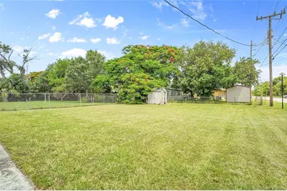 2102 Avenue P, Fort Pierce, FL 34950 - Photo 27