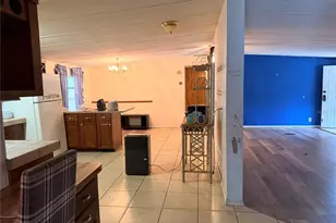 24021 Armadillo Rd, Astor, FL 32102 - Photo 13