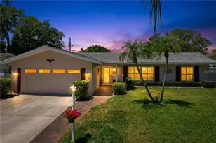 1858 Paradise Ln, Clearwater, FL 33756 - Photo 23