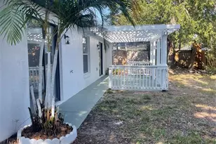 1367 Hensley Dr, Deland, FL 32724 - Photo 11