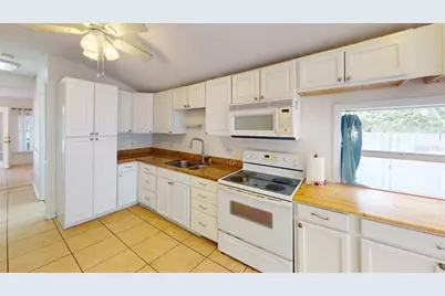 2912 Hawthorne Street, Sarasota, FL 34239 - Photo 17