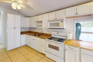 2912 Hawthorne St, Sarasota, FL 34239 - Photo 17