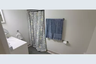 2912 Hawthorne Street, Sarasota, FL 34239 - Photo 13