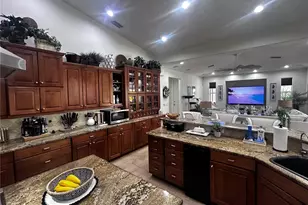 9150 Deer Ct, Venice, FL 34293 - Photo 15