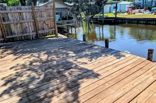 24514 Bonnett Rd, Astor, FL 32102 - Photo 9