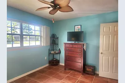 316 Alba Street E, Venice, FL 34285 - Photo 9
