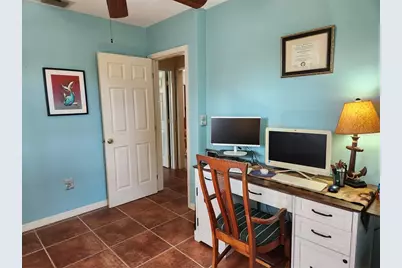 316 Alba Street E, Venice, FL 34285 - Photo 11