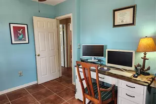316 Alba St E, Venice, FL 34285 - Photo 11