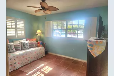 316 Alba Street E, Venice, FL 34285 - Photo 9