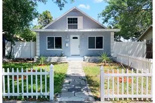 3427 16th Ave S, Saint Petersburg, FL 33711 - Photo 1