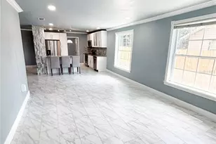 3427 16th Ave S, Saint Petersburg, FL 33711 - Photo 9