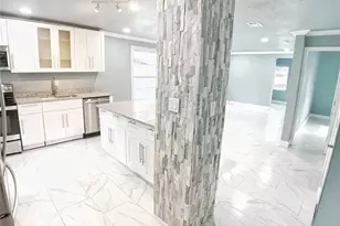 3427 16th Ave S, Saint Petersburg, FL 33711 - Photo 11