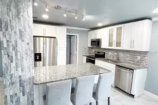 3427 16th Ave S, Saint Petersburg, FL 33711 - Photo 9