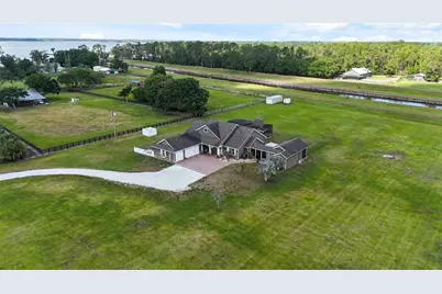 4901 Manor House Lane, Saint Cloud, FL 34772 - Photo 1