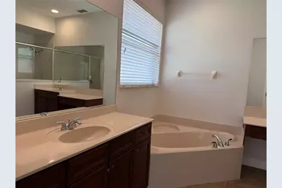 345 Beacon Pointe Drive, Ocoee, FL 34761 - Photo 23