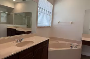 345 Beacon Pointe Dr, Ocoee, FL 34761 - Photo 23