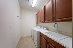 5811 Cavano Dr, Sarasota, FL 34231 - Photo 33