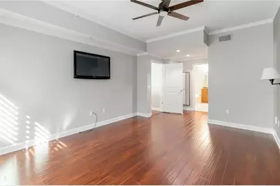100 S Eola Drive #914, Orlando, FL 32801 - Photo 17