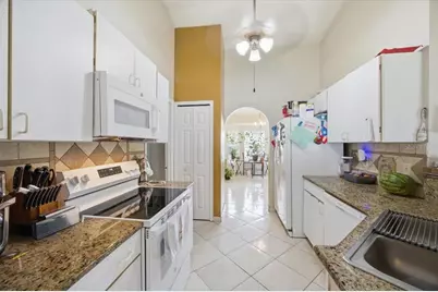182 Birmingham Drive, Kissimmee, FL 34758 - Photo 17