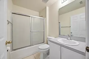 182 Birmingham Dr, Kissimmee, FL 34758 - Photo 9