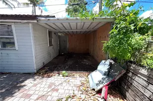 845 NW 130th St, North Miami, FL 33168 - Photo 9