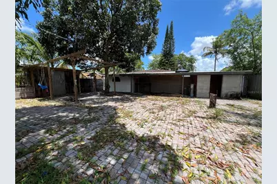 845 NW 130th Street, North Miami, FL 33168 - Photo 5