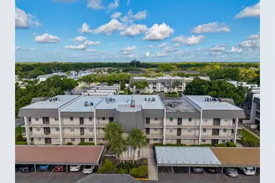 8703 Bardmoor Boulevard #303, Seminole, FL 33777 - Photo 1