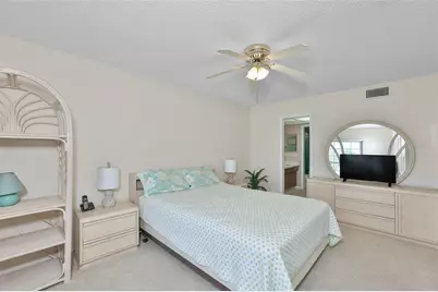 8703 Bardmoor Boulevard #303, Seminole, FL 33777 - Photo 17