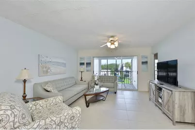 8703 Bardmoor Boulevard #303, Seminole, FL 33777 - Photo 11