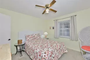 8703 Bardmoor Blvd, Seminole, FL 33777 - Photo 13