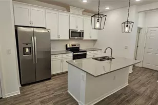 4012 Via Sienna Cir, Sarasota, FL 34243 - Photo 3