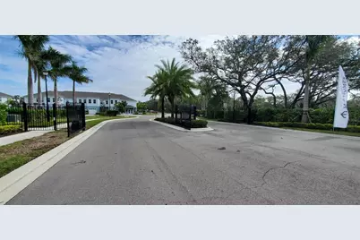 4012 Via Sienna Circle, Sarasota, FL 34243 - Photo 23