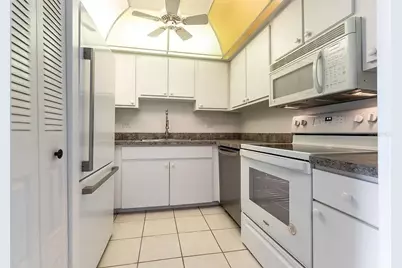 2901 26th Street W #309, Bradenton, FL 34205 - Photo 9