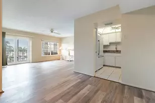 2901 26th St W, Bradenton, FL 34205 - Photo 17