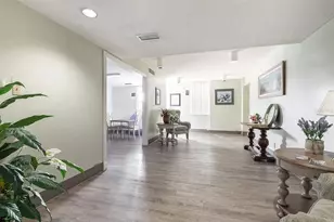 2901 26th St W, Bradenton, FL 34205 - Photo 3
