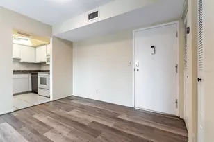 2901 26th St W, Bradenton, FL 34205 - Photo 13