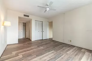 2901 26th St W, Bradenton, FL 34205 - Photo 5