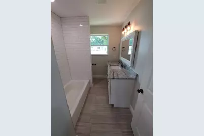 4027 Condor Lane, Sarasota, FL 34232 - Photo 11