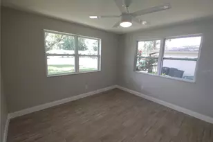 4027 Condor Ln, Sarasota, FL 34232 - Photo 5