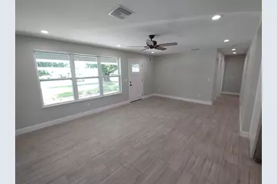 4027 Condor Lane, Sarasota, FL 34232 - Photo 3