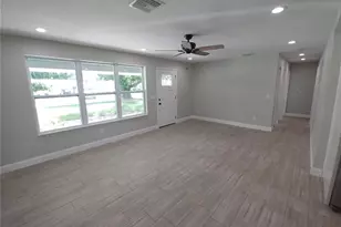 4027 Condor Ln, Sarasota, FL 34232 - Photo 3