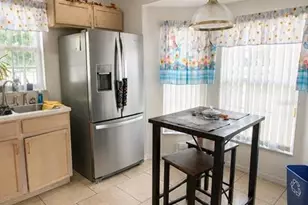 121 S Roma Way, Kissimmee, FL 34746 - Photo 7