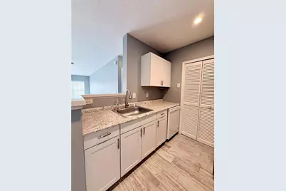 4368 S Kirkman Road #205, Orlando, FL 32811 - Photo 5